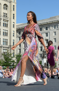 Rochelle Humes feet photo thumbnail