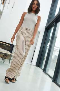 Rochelle Humes feet photo thumbnail