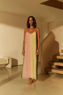 Rochelle Humes feet photo thumbnail