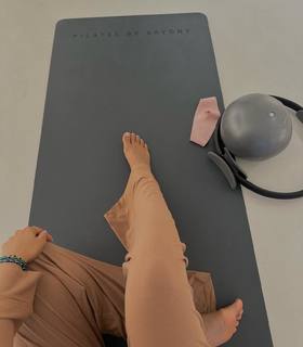 Rochelle Humes feet photo thumbnail