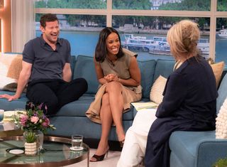 Rochelle Humes feet photo thumbnail