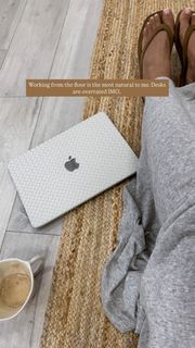 Rochelle Humes feet photo thumbnail