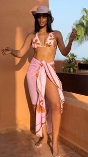 Rochelle Humes feet photo thumbnail