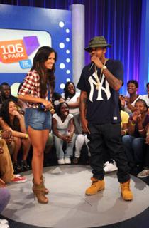 Rocsi Diaz feet photo thumbnail