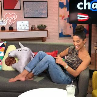 Rocsi Diaz feet photo thumbnail