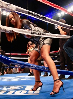 Rocsi Diaz feet photo thumbnail