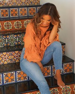 Rocsi Diaz feet photo thumbnail