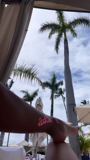 Rocsi Diaz feet photo thumbnail