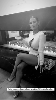 Rocsi Diaz feet photo thumbnail