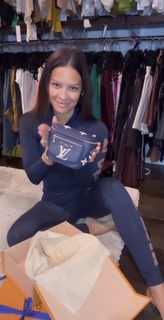 Rocsi Diaz feet photo thumbnail