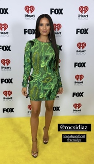 Rocsi Diaz feet photo thumbnail
