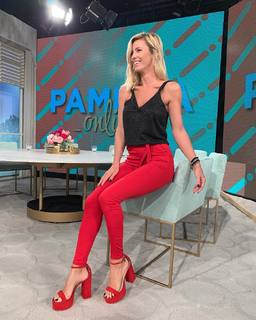 Rocío Guirao Díaz feet photo thumbnail