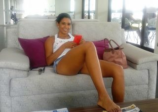 Rocío Miranda feet photo 2
