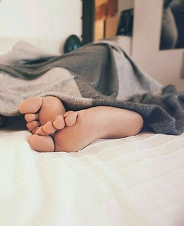 Rocío Muñoz feet photo 3