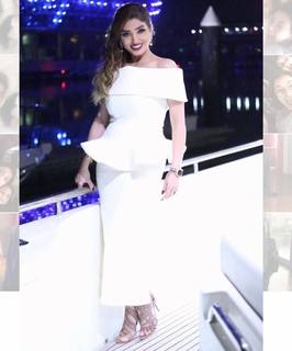 Rogeena feet photo thumbnail