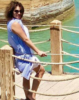 Rogeena feet photo thumbnail