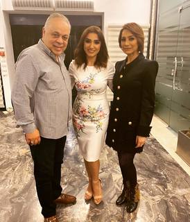 Rogeena feet photo thumbnail