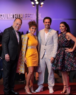 Rogeena feet photo thumbnail