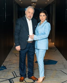 Rogeena feet photo thumbnail