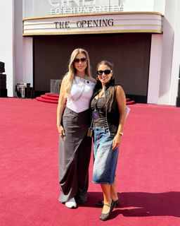 Rogeena feet photo thumbnail