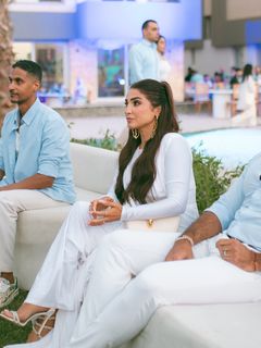 Rogeena feet photo thumbnail