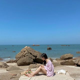 Roh Yoon-seo feet photo 16