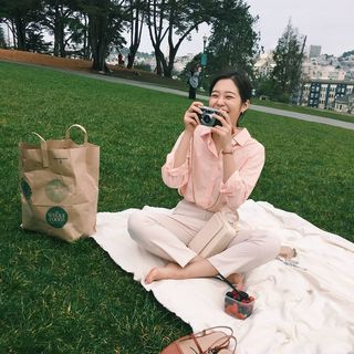 Roh Yoon-seo feet photo 13