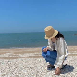 Roh Yoon-seo feet photo 7