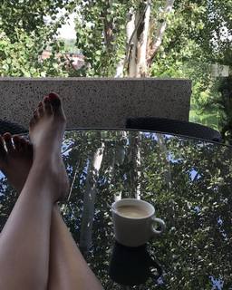 Rola Yammout feet photo 8