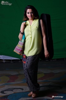 Roma Asrani feet photo 13