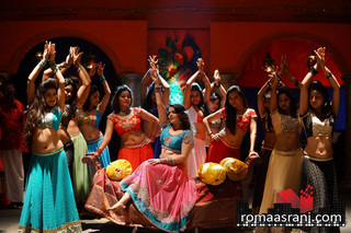 Roma Asrani feet photo 9