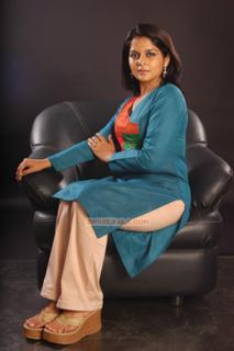 Roma Asrani feet photo 11