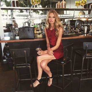 Romee Strijd feet photo thumbnail