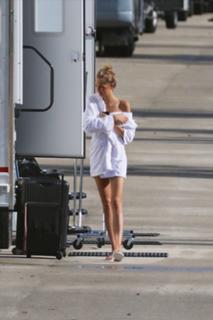 Romee Strijd feet photo thumbnail