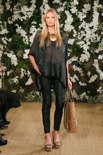 Romee Strijd feet photo thumbnail