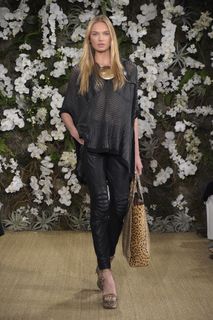 Romee Strijd feet photo thumbnail