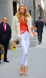 Romee Strijd feet photo thumbnail