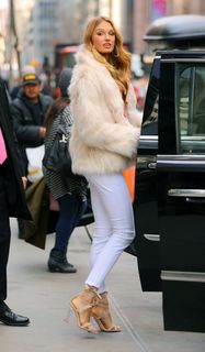 Romee Strijd feet photo thumbnail