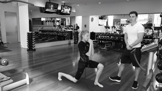 Romee Strijd feet photo thumbnail