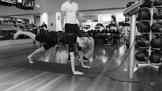 Romee Strijd feet photo thumbnail