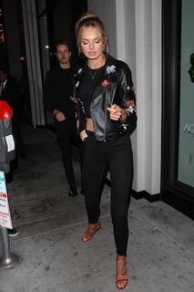 Romee Strijd feet photo thumbnail