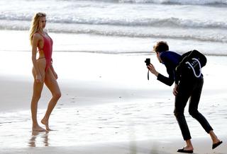 Romee Strijd feet photo thumbnail