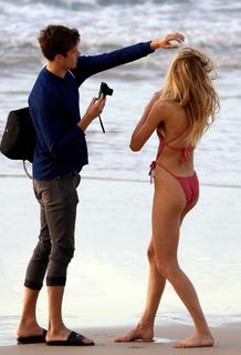 Romee Strijd feet photo thumbnail