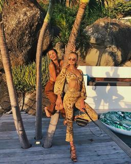 Romee Strijd feet photo thumbnail