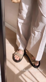 Romee Strijd feet photo thumbnail