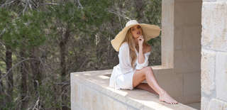 Romee Strijd feet photo thumbnail