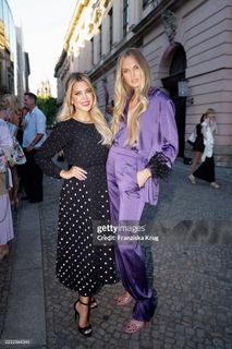 Romee Strijd feet photo thumbnail