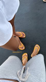 Romi Frenkel feet photo 12