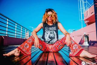 Romina Gaetani feet photo 11