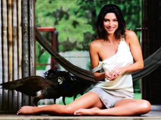 Romina Gaetani feet photo 17